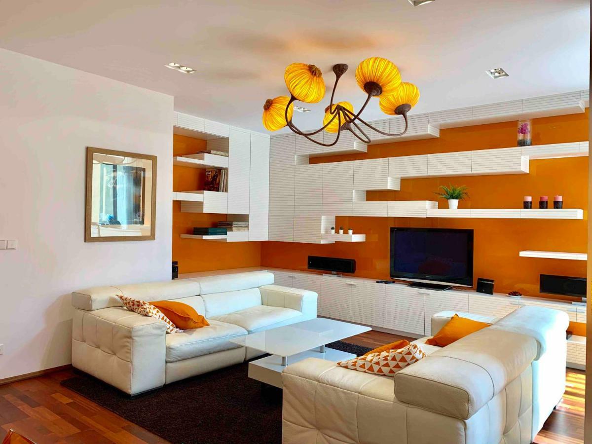 Luxury Apartment In The Center Of 프라하 외부 사진